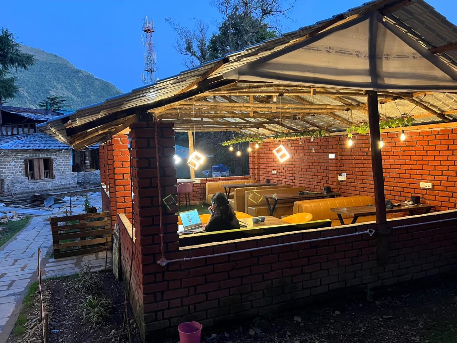 Himtrek Stays,Mcleodganj แมคลอยด์กันจ์ ภายนอก รูปภาพ