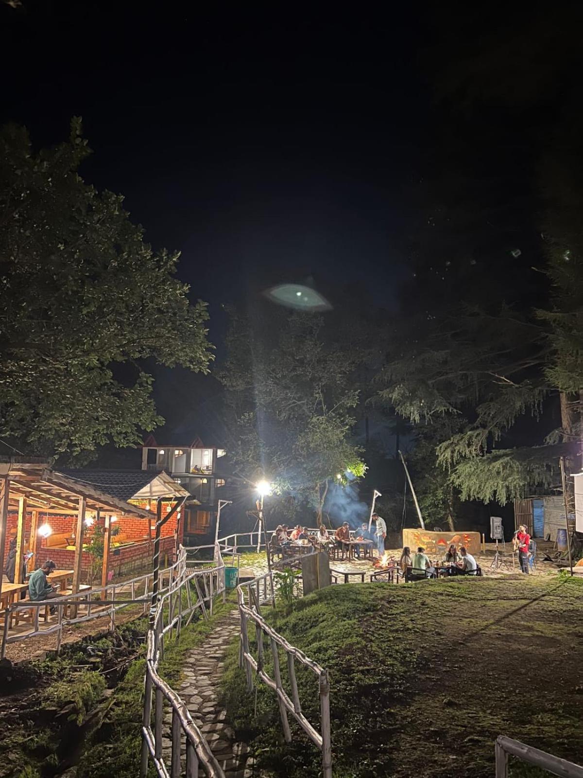 Himtrek Stays,Mcleodganj แมคลอยด์กันจ์ ภายนอก รูปภาพ