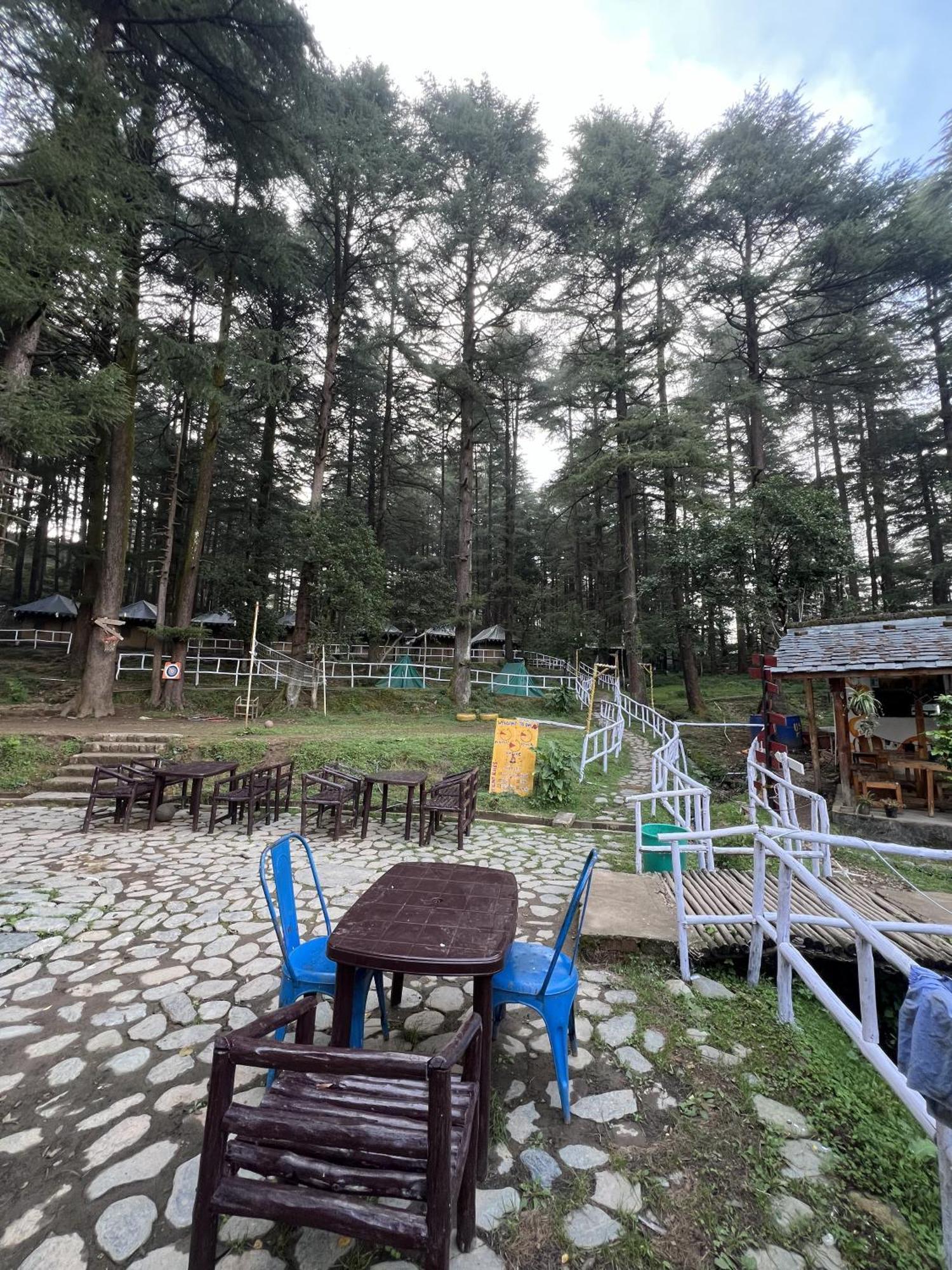 Himtrek Stays,Mcleodganj แมคลอยด์กันจ์ ภายนอก รูปภาพ
