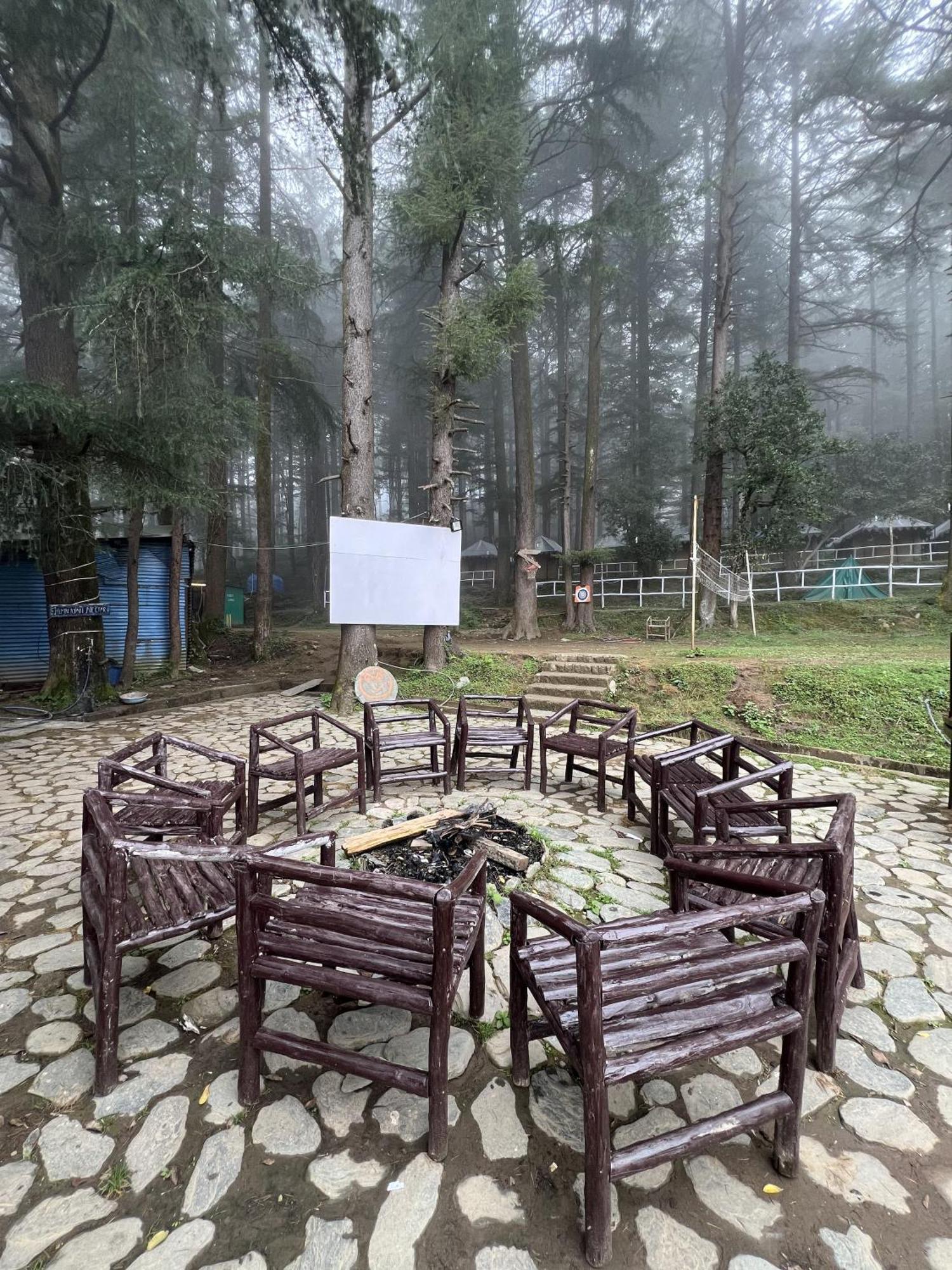 Himtrek Stays,Mcleodganj แมคลอยด์กันจ์ ภายนอก รูปภาพ