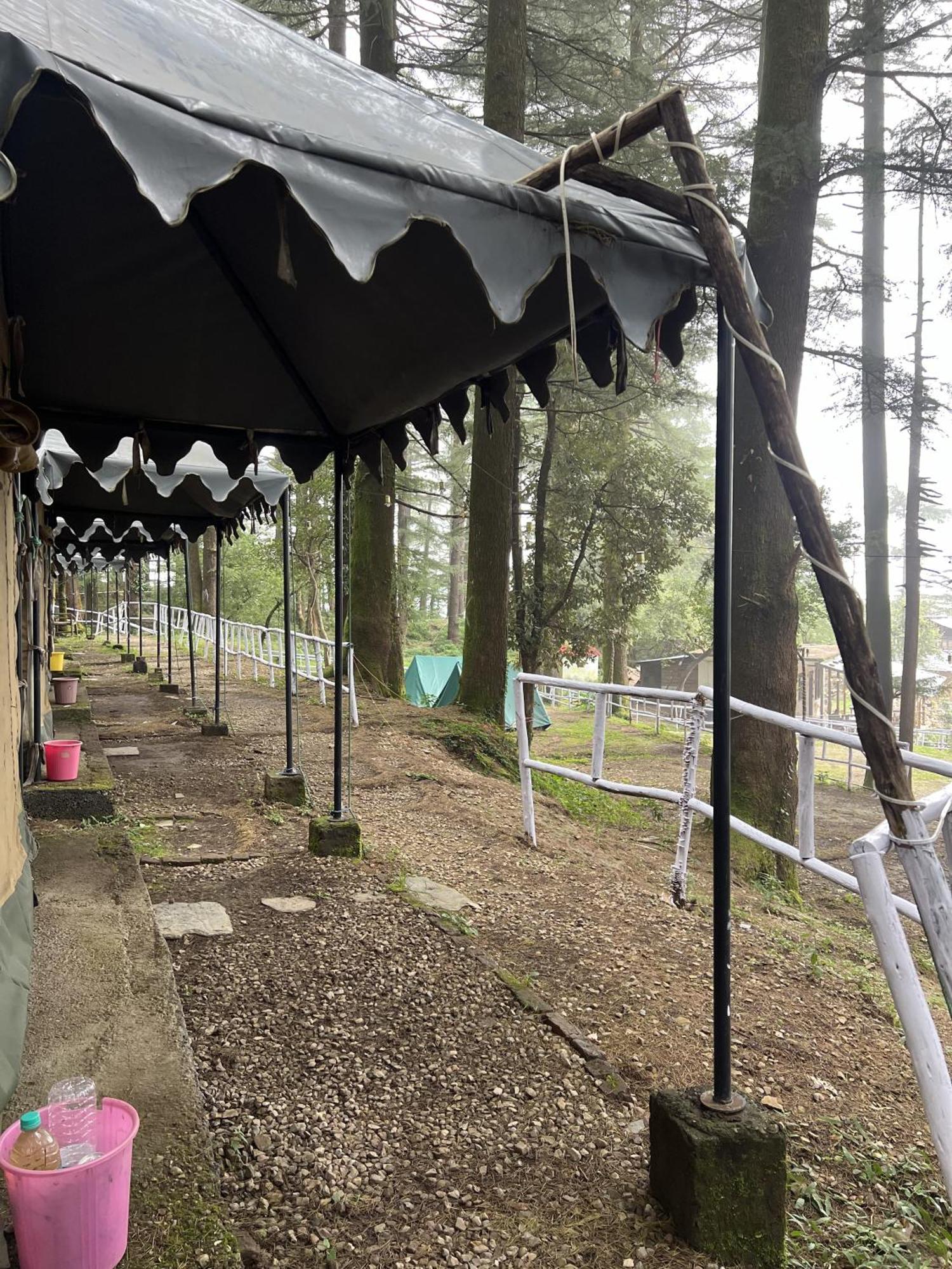 Himtrek Stays,Mcleodganj แมคลอยด์กันจ์ ภายนอก รูปภาพ